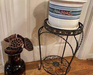 Plant Stand Heavy Pottery Planter