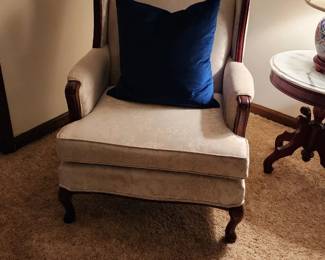 Craftmaster wing chair