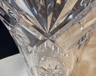 Cut Crystal Glass Vase Style