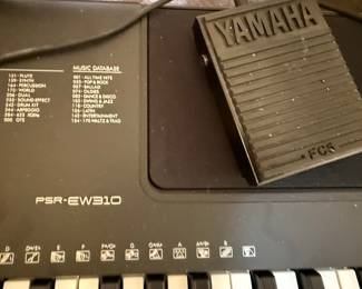 Yamaha PSR-EW310 Portable Keyboard