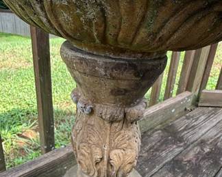 Stone Garden Bird Bath with Turtle Figurine