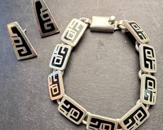 Taxco Sterling Silver and Onyx Geometric Link Bracelet and Earrings Set
