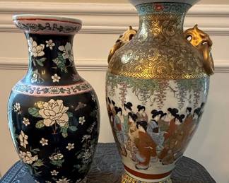 Pair of Chinese Export Porcelain Vases, "Made in Macau" Style