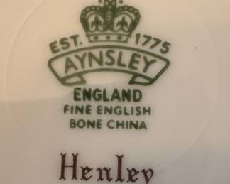 Aynsley Henley Fine English Bone China Tea Set