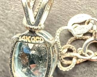 14k White Gold Blue Topaz Pendant Necklace
