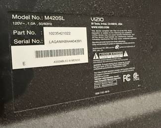 VIZIO M420SL LED TV