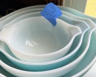 Pyrex turquoise nesting bowls.