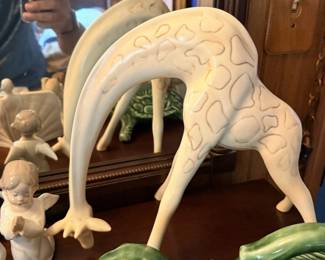 Rare Freeman McFarlin giraffe sculpture.