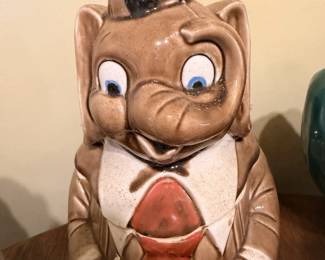 Vintage 1960s Royal Sealy Japan brown elephant cookie jar.