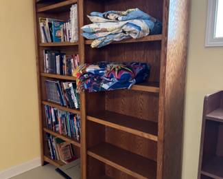Several bookshelves here !!