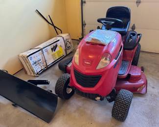 Toro LX500 twin cylinder rider mower, 50". 46" snow blade