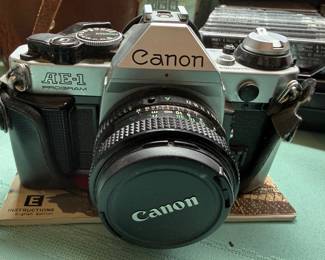 CANON AE-1 CAMERA