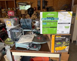 DELTA SCROLL SAW & HUNTER FAN