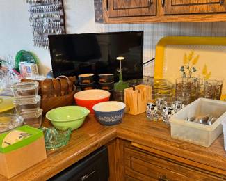 KITCHENWARE