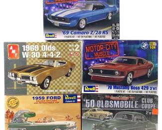 5pc Revell/AMT 1:25 Scale Model Cars
