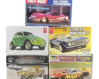 5pc AMT & Revell 1:25 Scale Model Car Collection