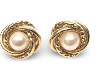 Pair 14Kt Yellow Gold Freshwater Pearl Earrings