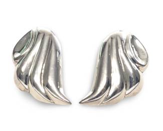 Pair Vintage Sterling Silver Angel Wing Earrings