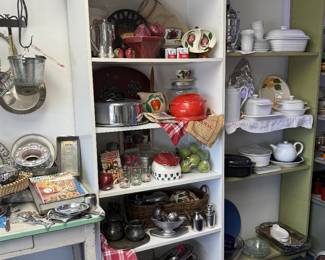 apples, silver and all the kitchen items 