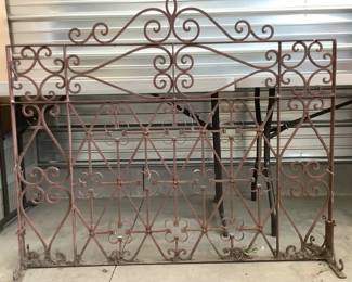 Antique Gate Decoration