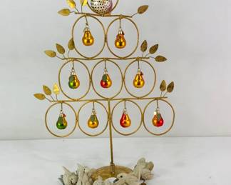 Partridge in a Pear Tree Decor and Decorative Birds