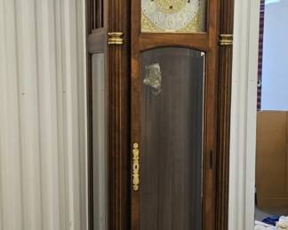 Heirloom Vintage Grandfather Clock Circa 1980s By Sligh. Model Is The Trend Clock. Made In Zeeland, MI USA