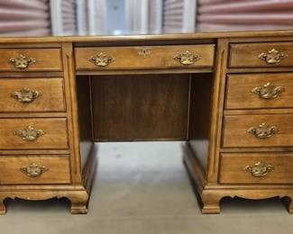 Vintage Jasper Cabinet Americana Leather Top Traditional Executive Desk Made In Solid Maple