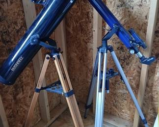 Refractor and reflector telescopes