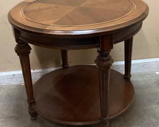 VTG. 2-TIER WOOD INLAID VENEER TOP ACCENT TABLE MARK ON THE TOP NO SHIPPING PICKUP ONLY