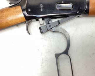  1968 WINCHESTER MODEL 94 .32 WIN SPL LEVER ACTION RIFLE