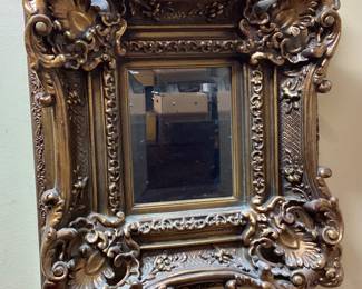 GESSO GOLD GILT BAROQUE STYLE FRENCH FLUER DE LIS DESIGN MIRROR NO SHIPPING PICKUP ONLY