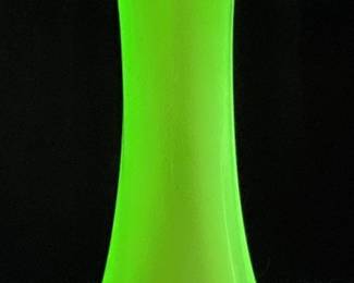 FOSTORIA HEIRLOOM URANIUM GLASS SWUNG VASE, 6in H
