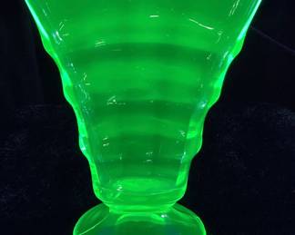 ART DECO STYLE URANIUM GLASS FAN VASE, 6.25in H