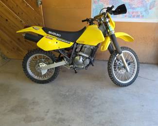 Suzuki DRZ 250 trail dirt bike