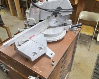 Milwaukee Magnum 10Inch Sliding Compound Miter Saw