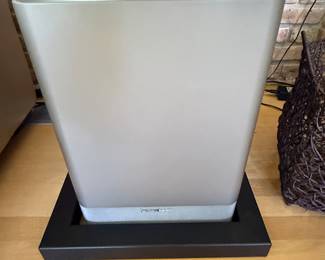 Harmon Kayden set of speakers/sub woofer