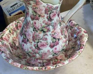 BOWL & PITCHER