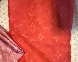 Louis Vuitton Scarves
