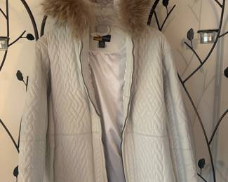 Shebang white leather with rabbit fur trim 