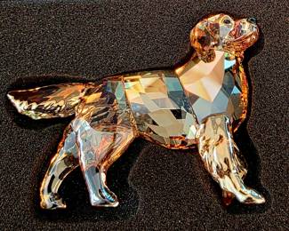 Swarovski Golden Retriever — Mother / Standing Dog, item 1142823. The amber-gold crystal and standing retriever