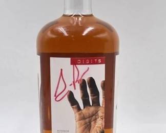 signed scotty pippen bottle