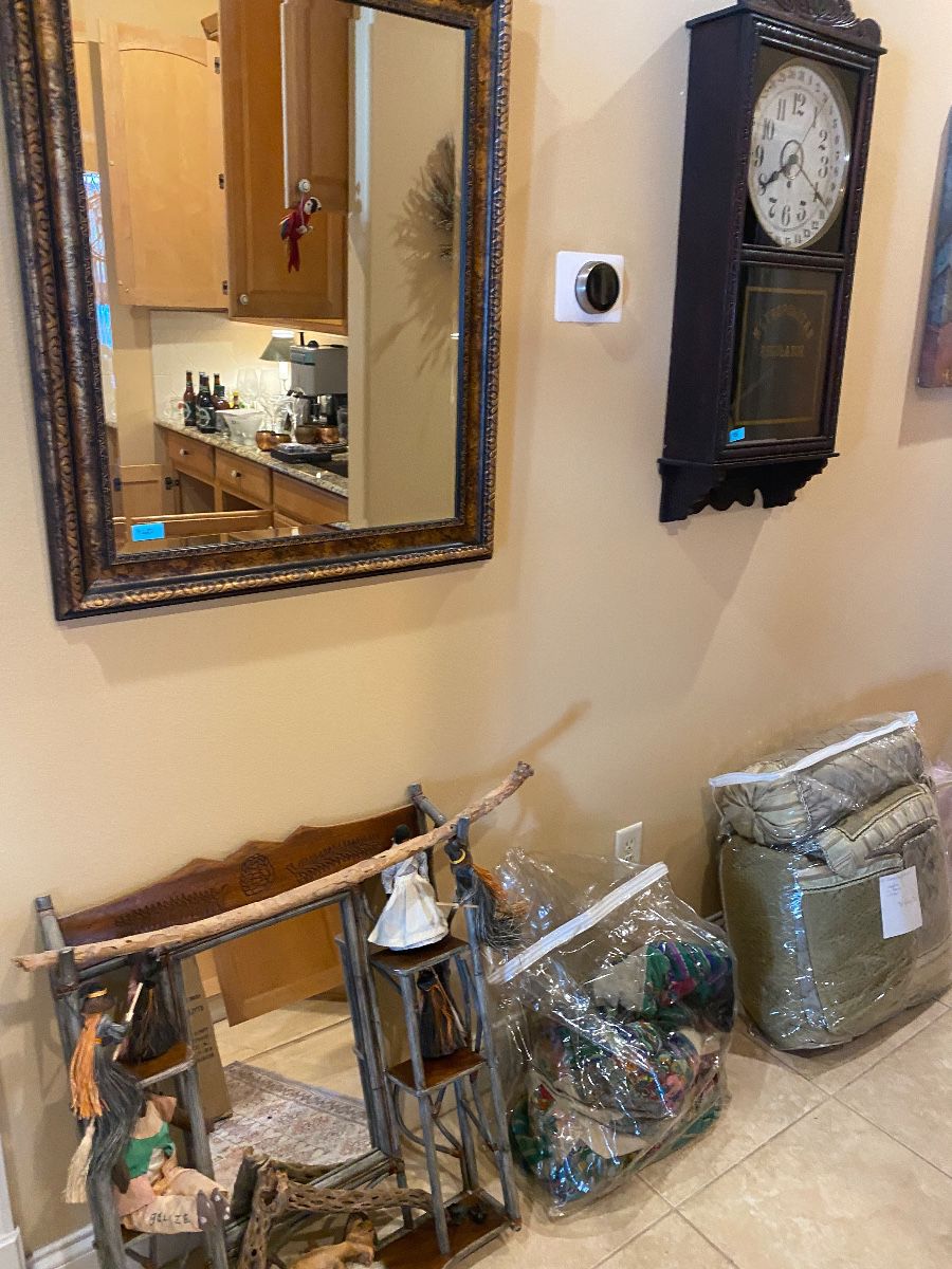 Mirror, linens, clock, wall hanger