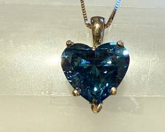 5.04ct VS1 Fancy Vivid Blue Diamond Heart Necklace in 14kt Gold