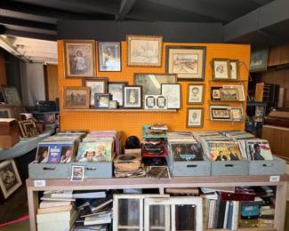 Vinyl & Photo Albums