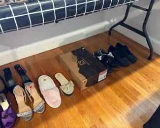 Men's shoes