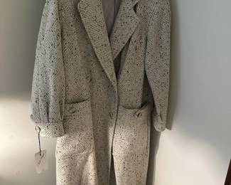 Vintage Bill Blass Coat w/ Tags - Ruffle Mid Back