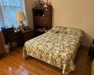 Mattress & Boxspring, Comforter Set