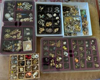 Jewelry - Earrings