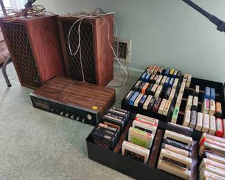 Working 8 Track Player w/ Speakers