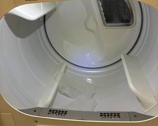 ***Available for presale*** Dryer $225